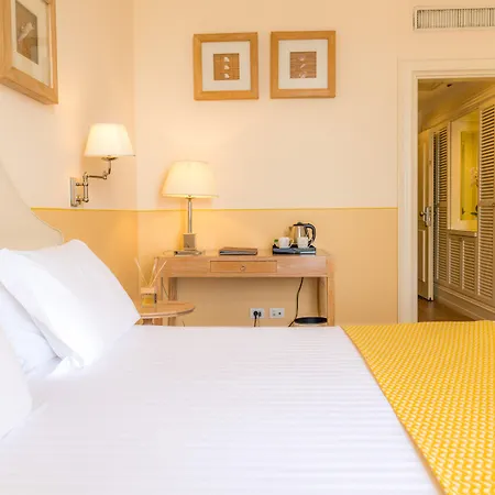 Grand Bristol Resort, By R Collection 酒店