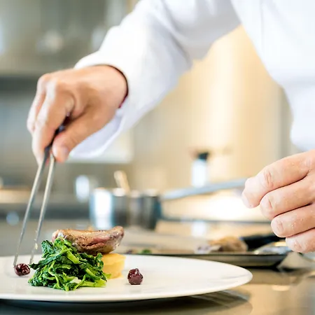 Grand Bristol Resort, By R Collection 호텔