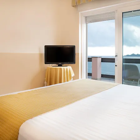 Grand Bristol Resort, By R Collection 拉帕洛