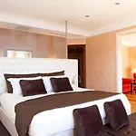 Grand Bristol Resort, By R Collection ホテル