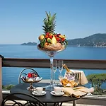 Grand Bristol Resort, By R Collection Ξενοδοχείο