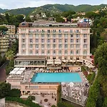 ホテル Grand Bristol Resort, By R Collection