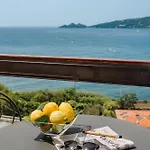 Grand Bristol Resort, By R Collection ラッパロ