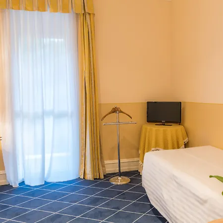 Hotel Grand Bristol Resort, By R Collection 5*