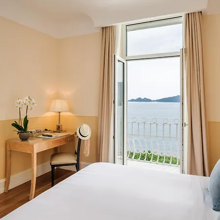Otel Grand Bristol Resort, By R Collection 5*