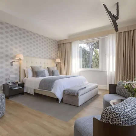 호텔 Grand Bristol Resort, By R Collection 라팔로