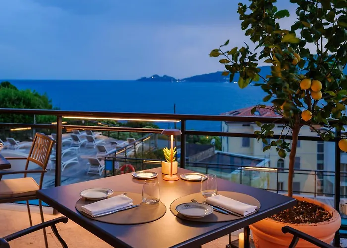 Hotel Grand Bristol Resort, By R Collection 5*