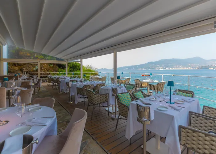 Grand Bristol Resort, By R Collection