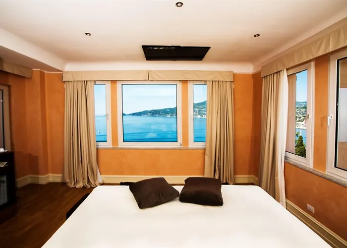 Grand Bristol Resort, By R Collection